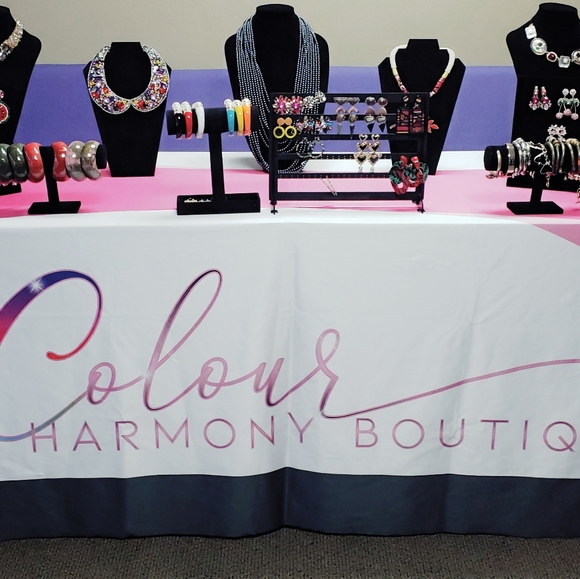 Meet Posher, Colour Harmony- Posh Ambassador! - Picture 2 of 3